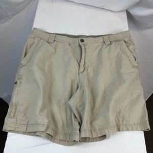 Columbia Men’s Omni Shield Cargo Shorts Size 40